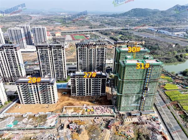 【晟荣·天境】3月份工程进度 20#、27# 景观场地硬化施工